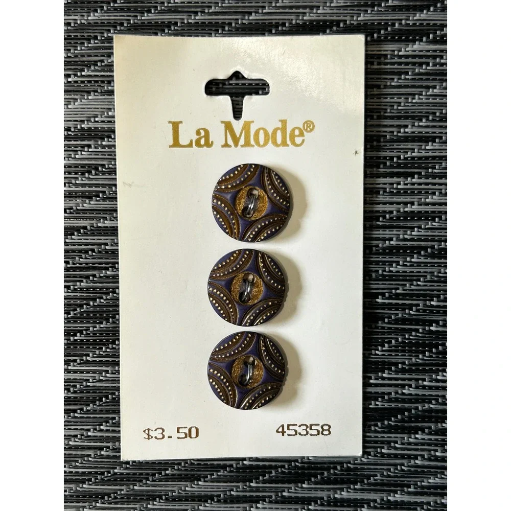 La Mode Purple Gold Embossed Buttons 5/8 Inch 16mm Made in Italy 3 Count 45358